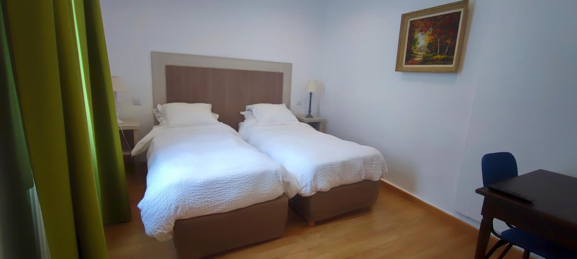 Logis Grand Hotel Pelisson Нонтрон Екстер'єр фото